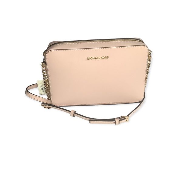 Michael Kors Handbags - Michael Kors Crossbody Leather Purse